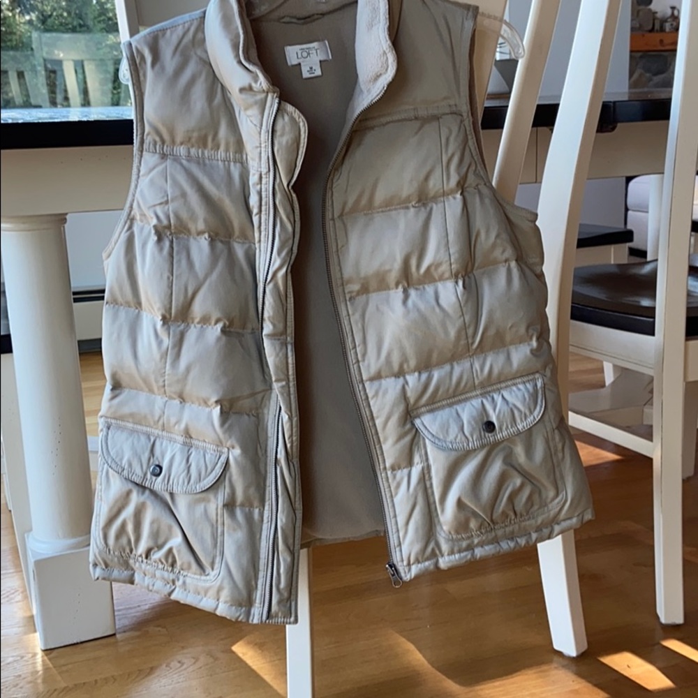 LOFT fleece-lined vest